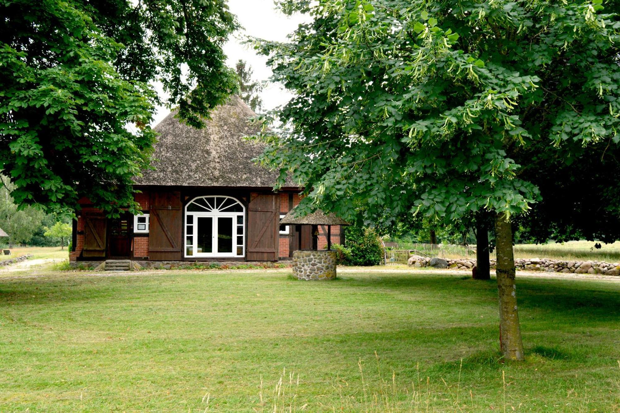 Ferienwohnung Juttashof Camin Exterior photo